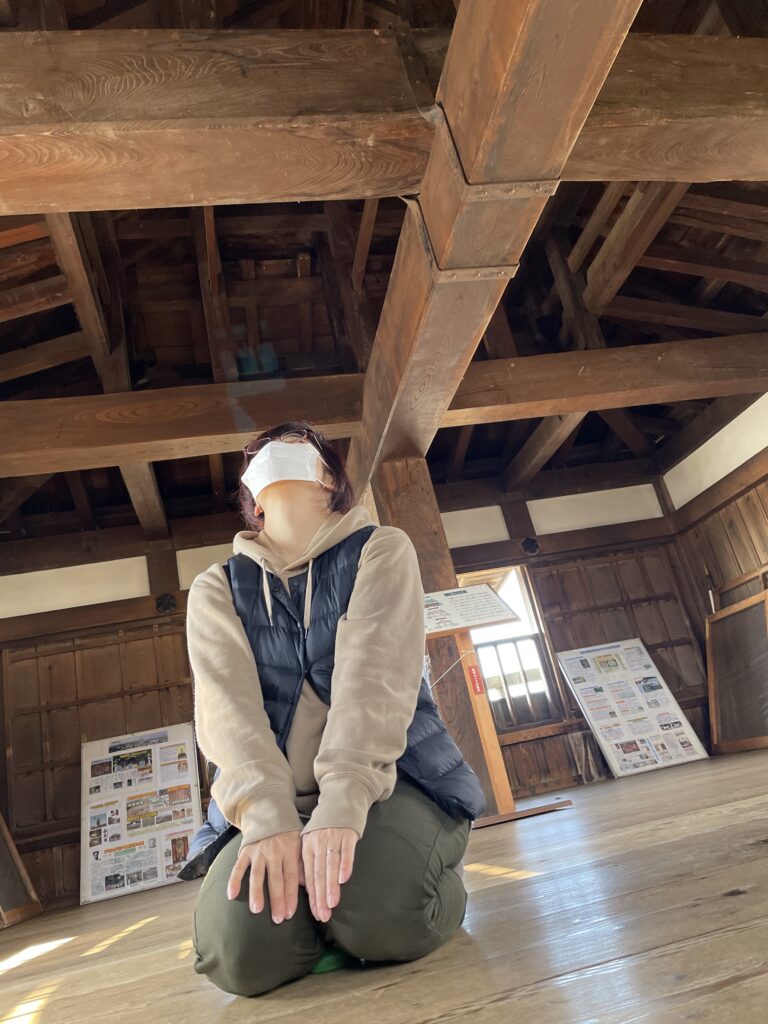 松江城の太い梁
