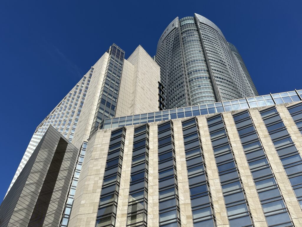 グランドハイアット東京と六本木ヒルズ森タワー