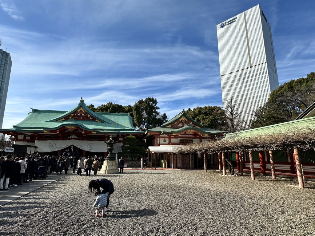 日枝神社とプレデンシャルタワー