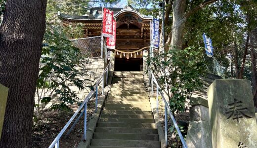 浅間塚古墳の前玉神社