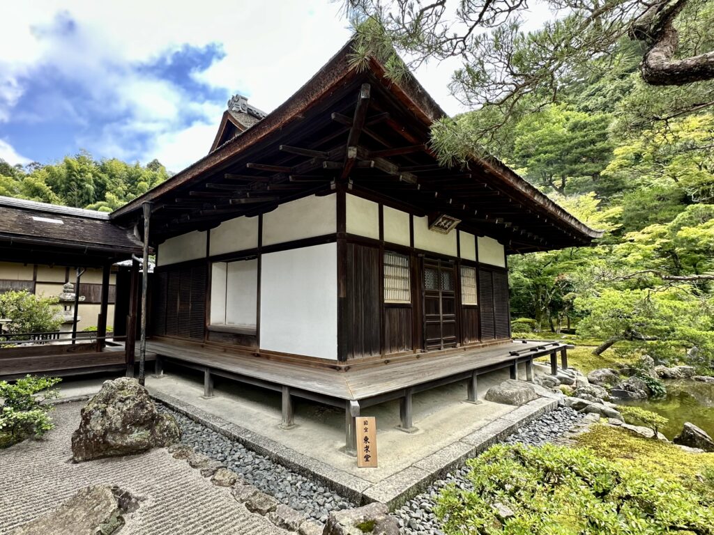 銀閣寺の東求堂