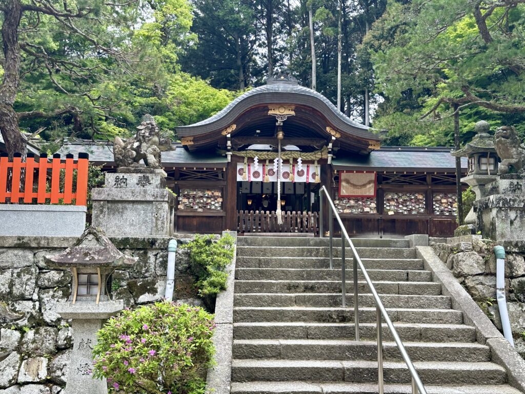 鷺森神社の社殿