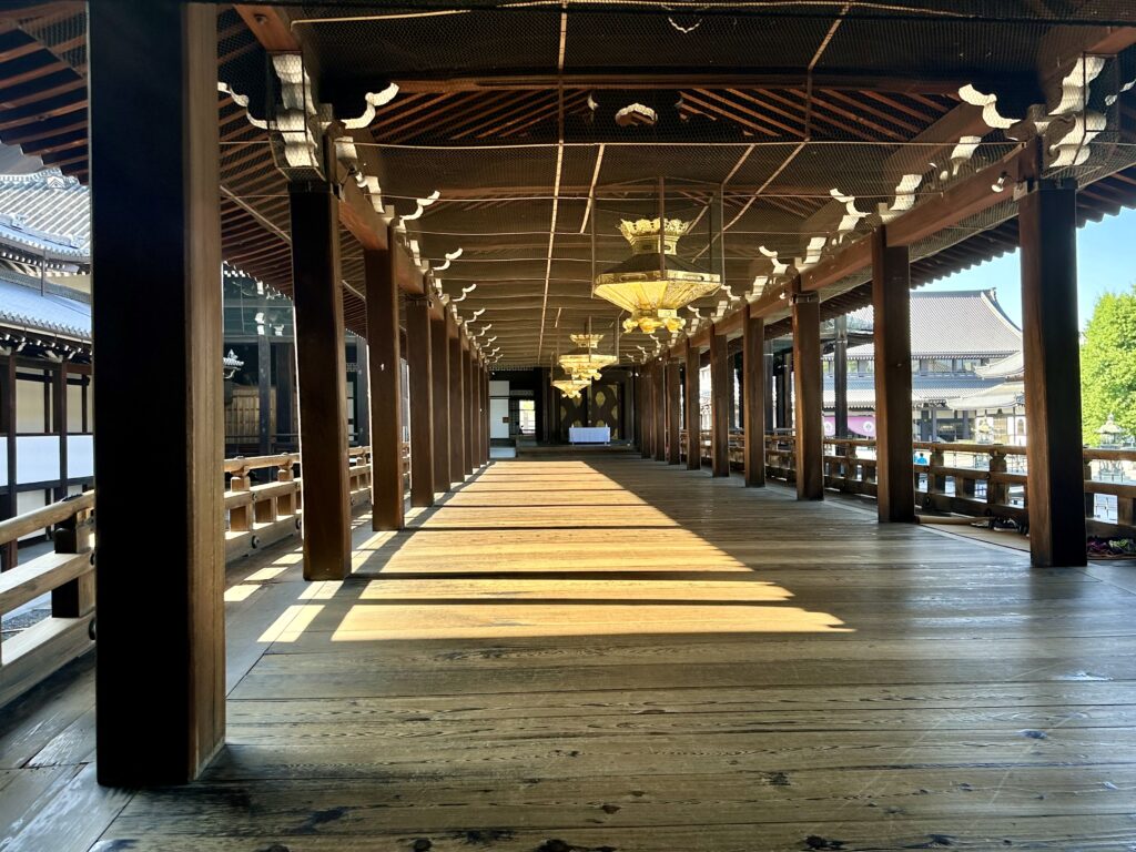 西本願寺の渡り廊下
