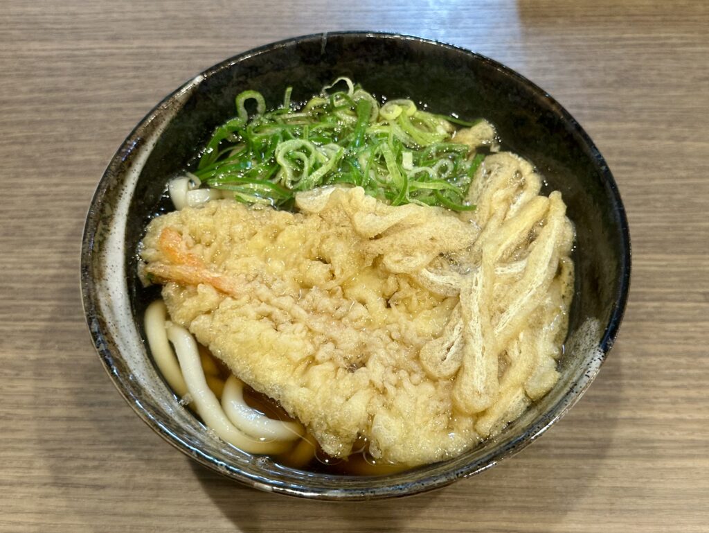 天ぷらうどん（輝柳庵）