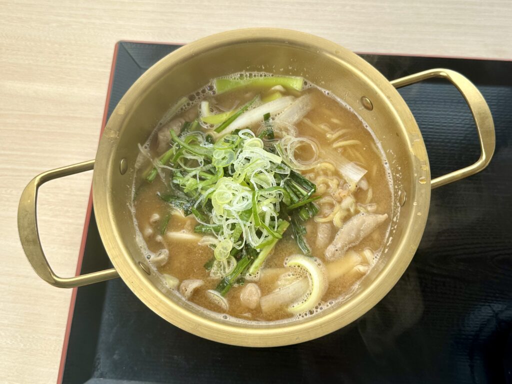 もつ鍋ラーメン(ゆで太郎)