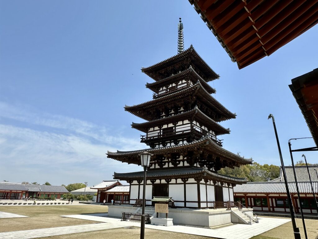 薬師寺西塔