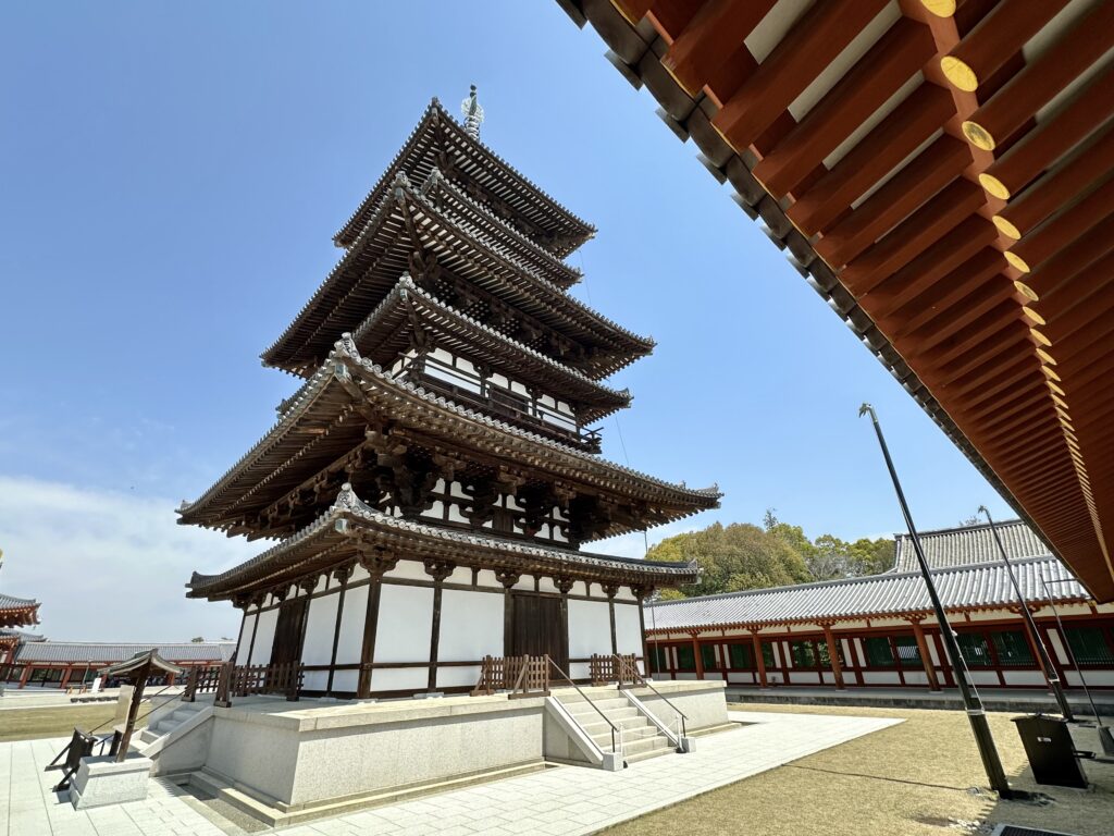 薬師寺東塔