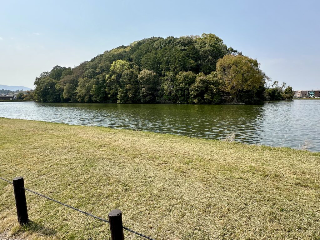 宝来山古墳（垂仁天皇陵）