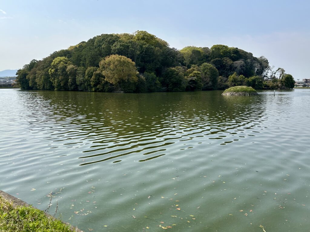 宝来山古墳（垂仁天皇陵）