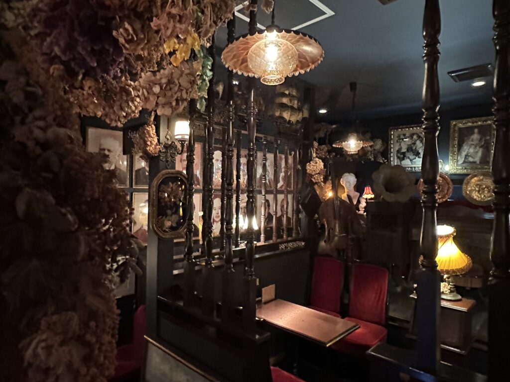 名曲喫茶 時の回廊