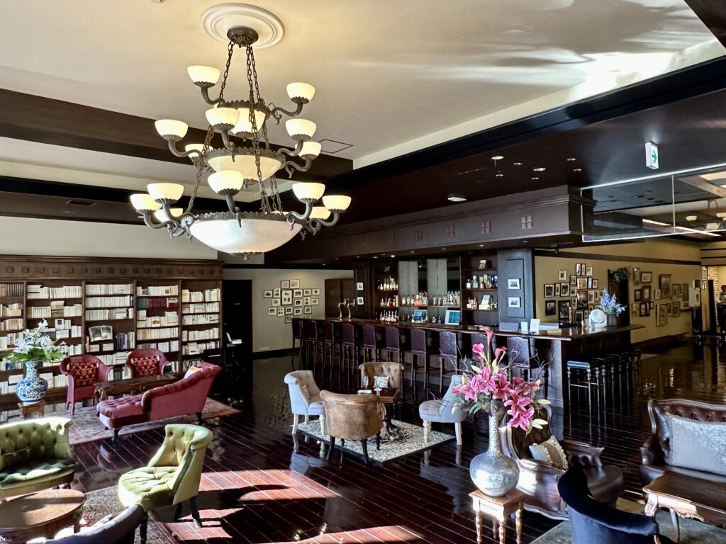 蓼科 親湯温泉の公共空間